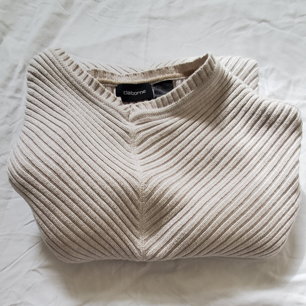 Liz Claiborne Sweater size M